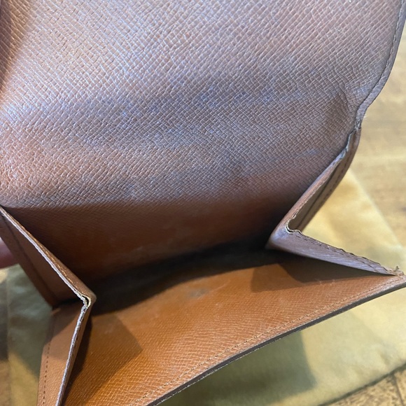 Louis Vuitton Elise Monogram Wallet - Picture 6 of 13